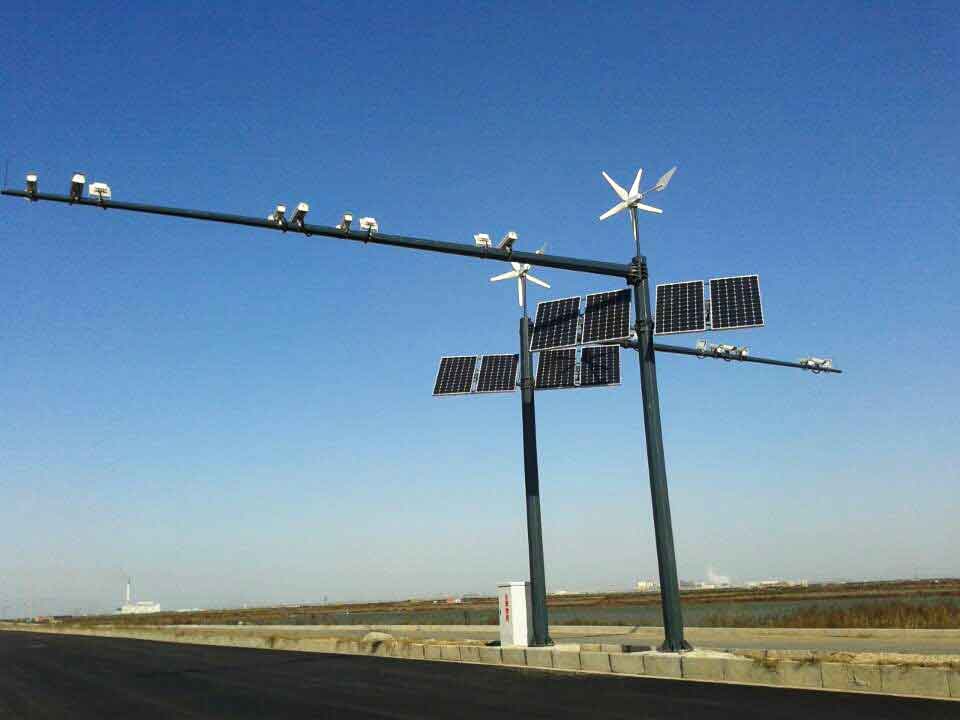 山東公路太陽能監控供電系統